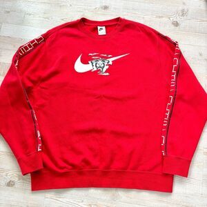 Nike Graphic Tiger Swoosh Crewneck Sweatshirt | Red‎ Size XL